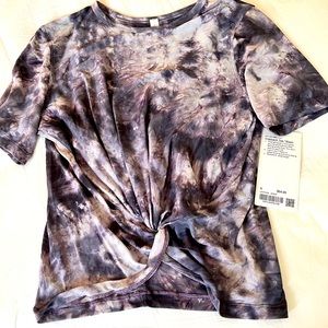 Lululemon Crescent Tee wash